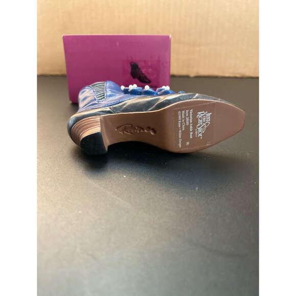 Just the Right Shoe by Raine Mini Shoe Figurines New in Box Lot of 7 - Picture 14 of 16
